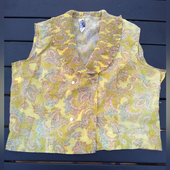 Star Bright Tops - Vintage Sleeveless Blouse, Size Medium, Paisley, Double Breasted, Pearl …